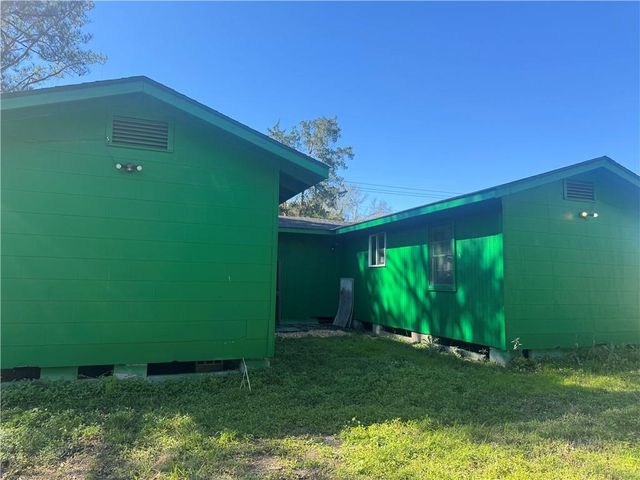 8588 Highway 188, Bayou La Batre, AL 36509