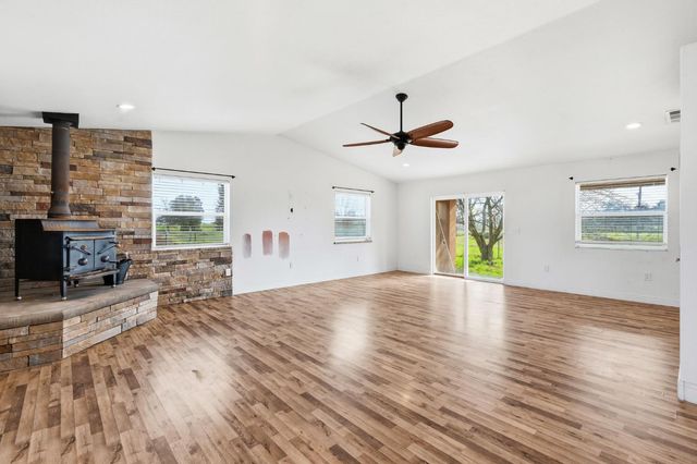 10225 Browning St, Elverta, CA 95626