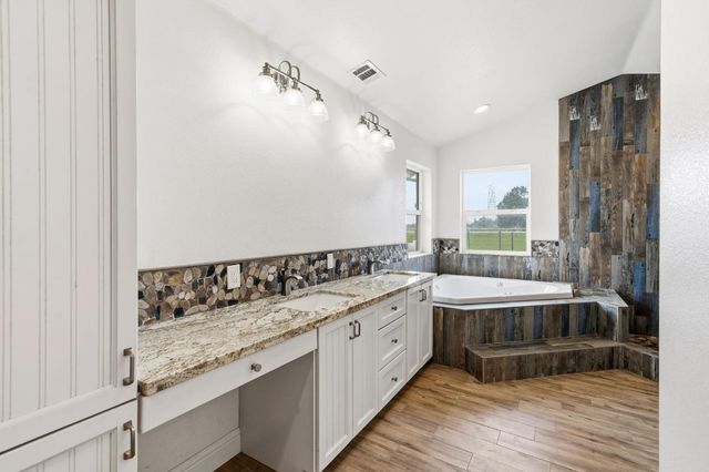 10225 Browning St, Elverta, CA 95626