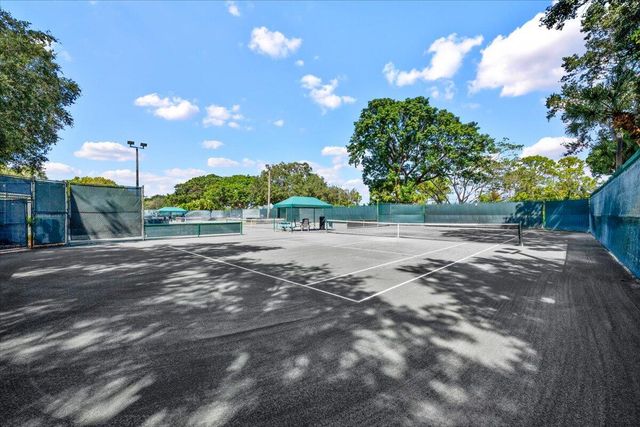 9953 SE Mahogany Way, Jupiter, FL 33469