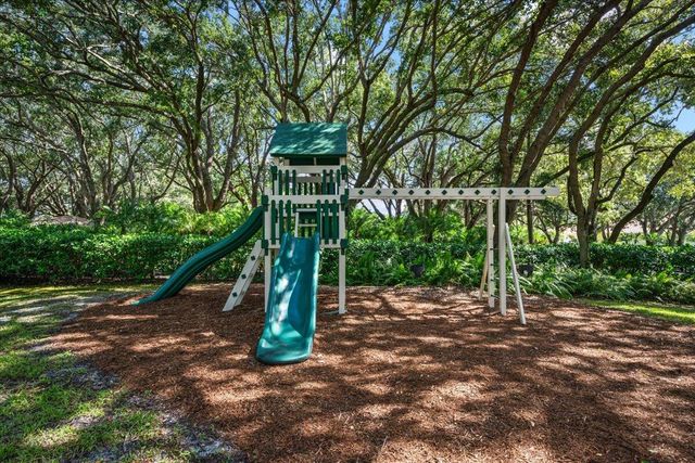 9953 SE Mahogany Way, Jupiter, FL 33469