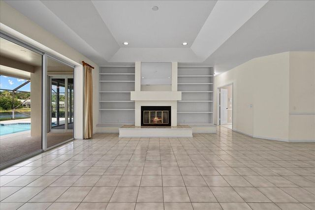 9953 SE Mahogany Way, Jupiter, FL 33469