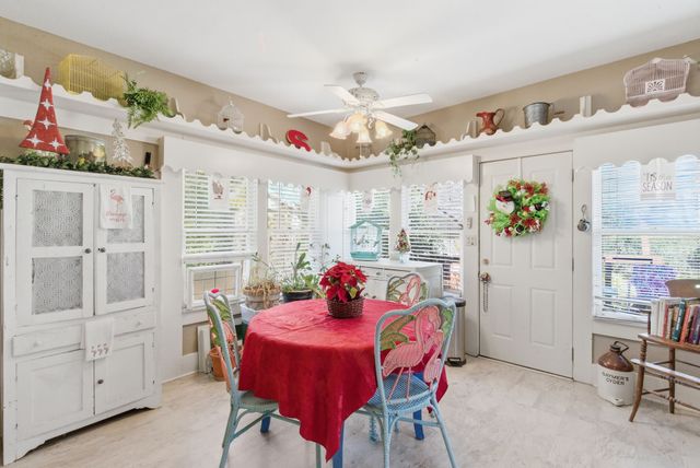 203 E Oak Street, Weatherford, TX 76086