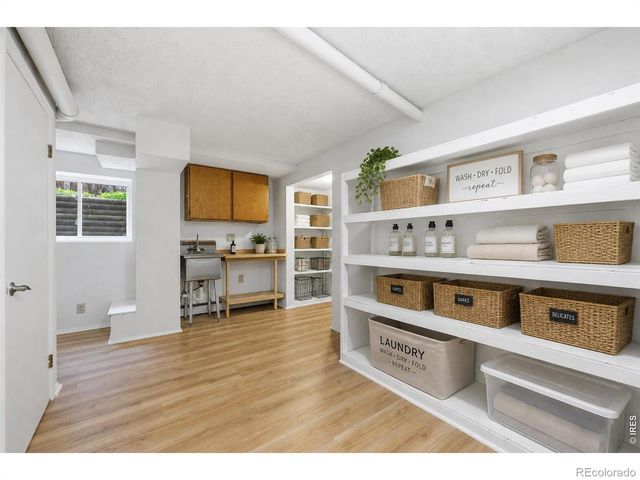 556 Grant Avenue, Louisville, CO 80027
