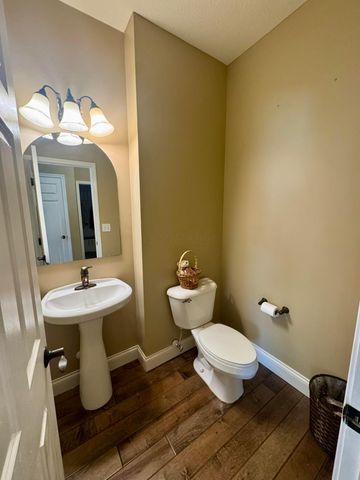 8254 Tricia Price Drive, Powell, OH 43065