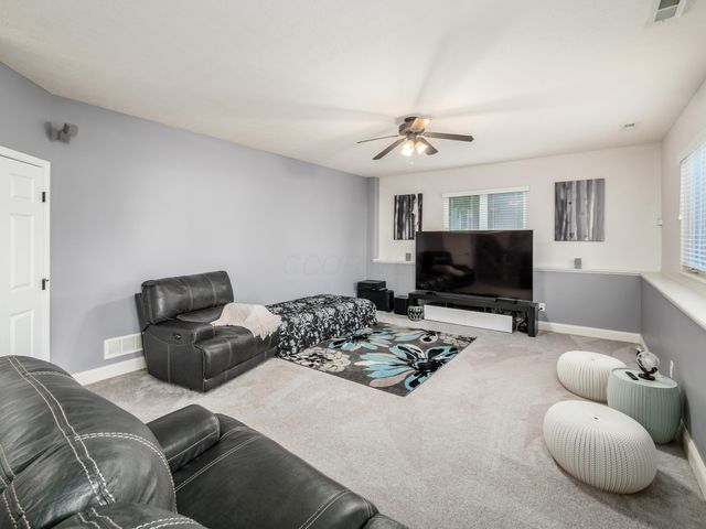 8254 Tricia Price Drive, Powell, OH 43065