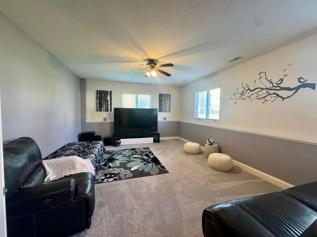 8254 Tricia Price Drive, Powell, OH 43065