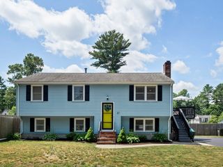 57 Squantum Ave, Hanson, MA 02341