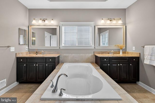 15117 GRACE PL, Waterford, VA 20197