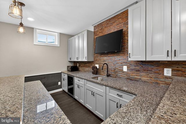15117 GRACE PL, Waterford, VA 20197