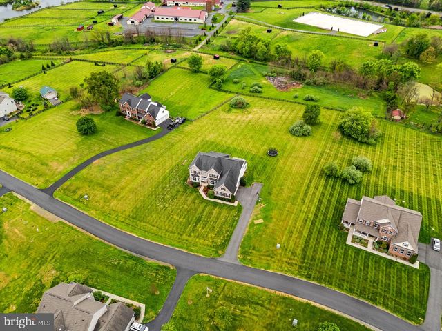 15117 GRACE PL, Waterford, VA 20197