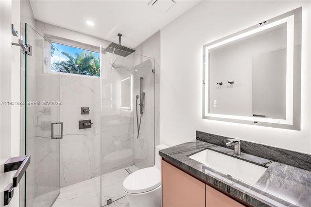 4321 Nautilus Dr, Miami Beach, FL 33140