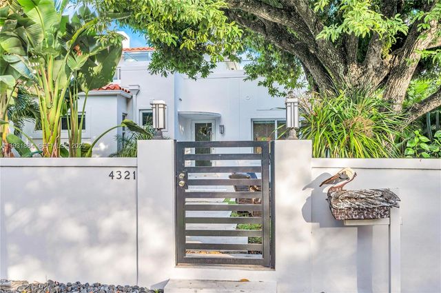 4321 Nautilus Dr, Miami Beach, FL 33140
