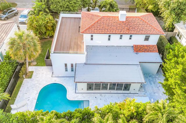 4321 Nautilus Dr, Miami Beach, FL 33140