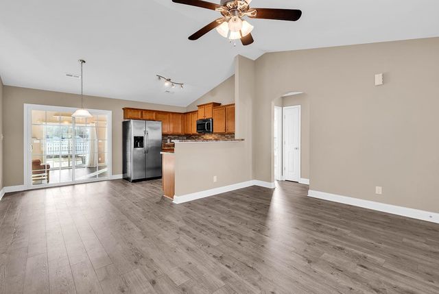 174 Cottage Creek Circle, Conway, SC 29527