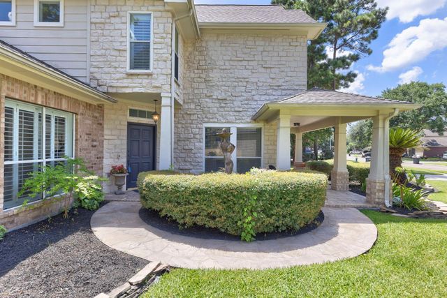 10211 Russet Field Court, Houston, TX 77070