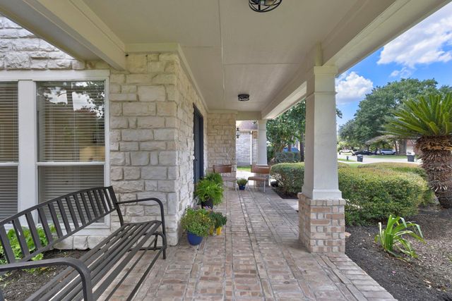 10211 Russet Field Court, Houston, TX 77070