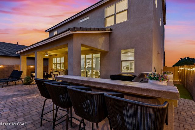 10757 W Whitehall Drive, Marana, AZ 85653
