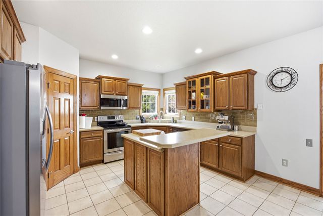 506 NE 19th Court, Ankeny, IA 50021