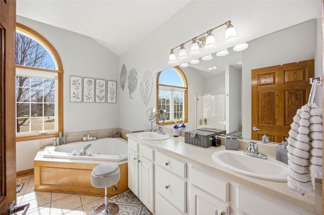 506 NE 19th Court, Ankeny, IA 50021