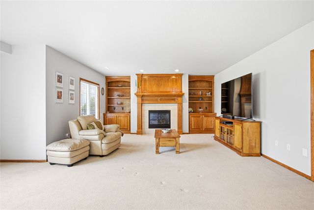 506 NE 19th Court, Ankeny, IA 50021