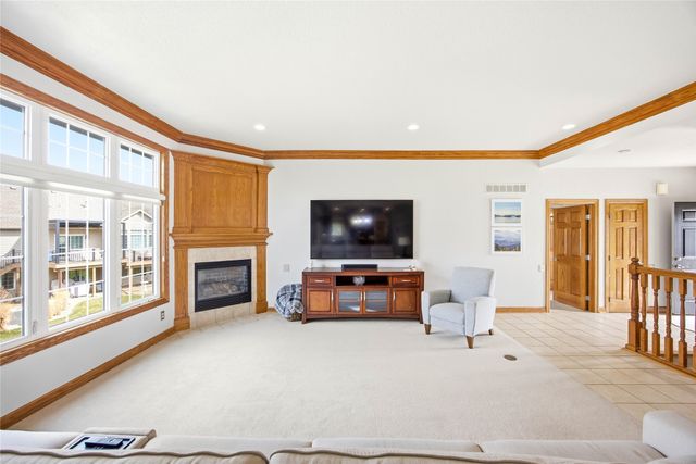 506 NE 19th Court, Ankeny, IA 50021