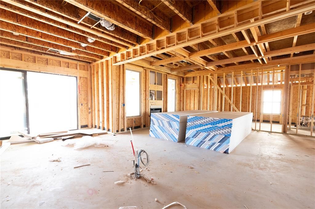 11009 NW 90th Street, Yukon, OK 73099