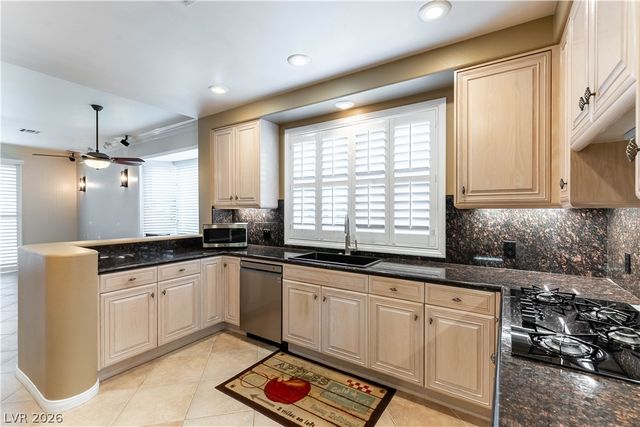 8240 Horseshoe Bend Lane, Las Vegas, NV 89113