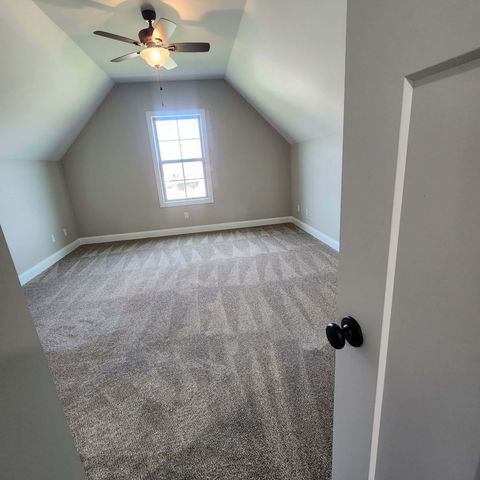 639 Blue Water Dr, Cookeville, TN 38506