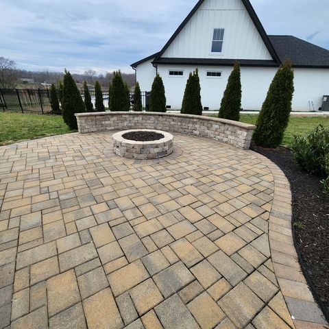 639 Blue Water Dr, Cookeville, TN 38506