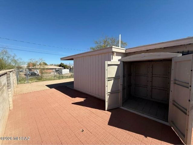 840 W Iowa Street, Tucson, AZ 85706