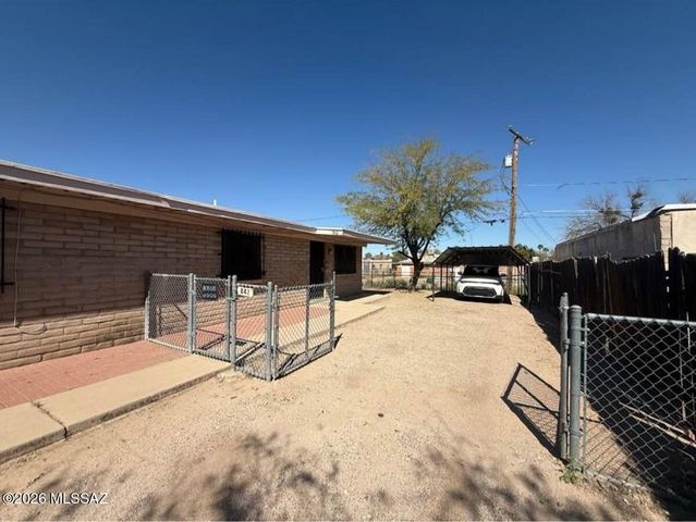 840 W Iowa Street, Tucson, AZ 85706