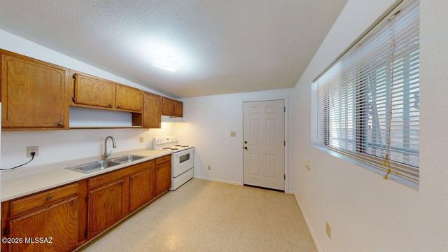 840 W Iowa Street, Tucson, AZ 85706