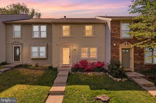 6352 BONHAM PL, Centreville, VA 20121