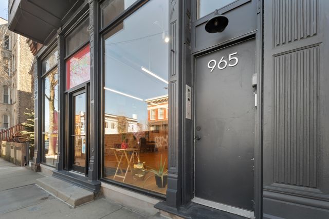 965 W 18th Street, Chicago, IL 60608