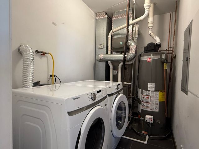 965 W 18th Street, Chicago, IL 60608