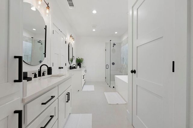 130 Crazy Horse Drive, Brookeland, TX 75931