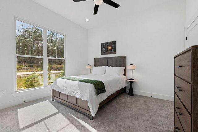 130 Crazy Horse Drive, Brookeland, TX 75931