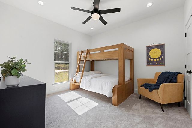 130 Crazy Horse Drive, Brookeland, TX 75931