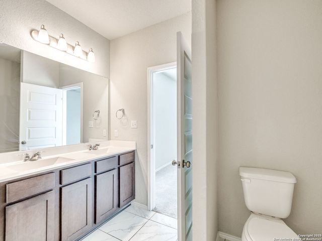 9927 Rancho Real, San Antonio, TX 78224