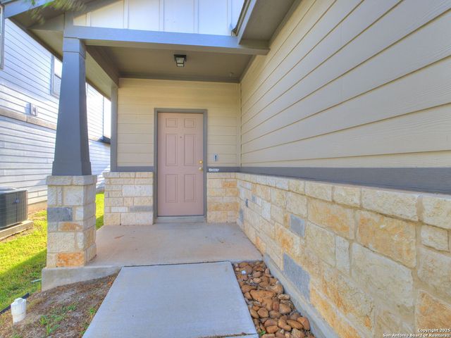 9927 Rancho Real, San Antonio, TX 78224