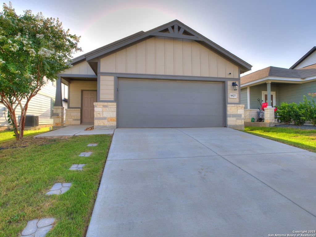 9927 Rancho Real, San Antonio, TX 78224