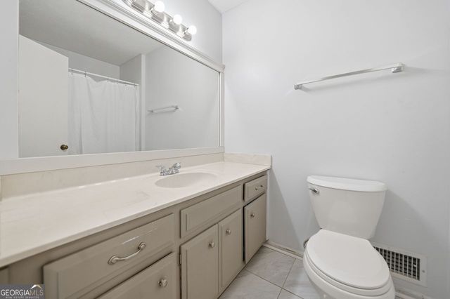 106 Village Court, Woodstock, GA 30188