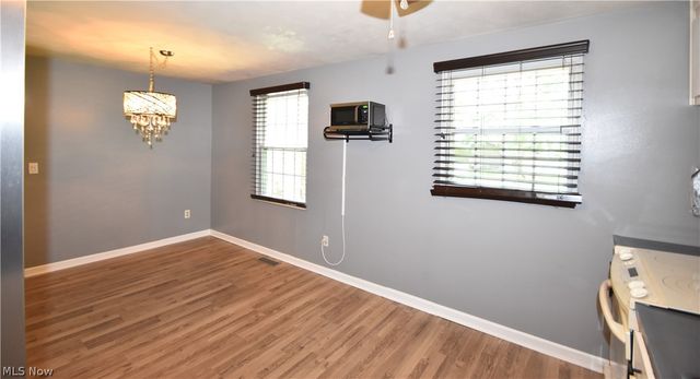 143 Camrose Drive, Niles, OH 44446