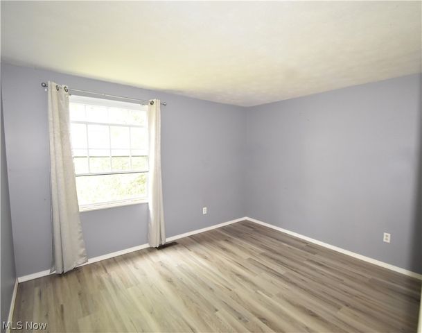 143 Camrose Drive, Niles, OH 44446