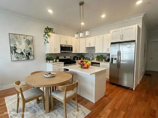 7 Prescott 1, Boston, MA 02128