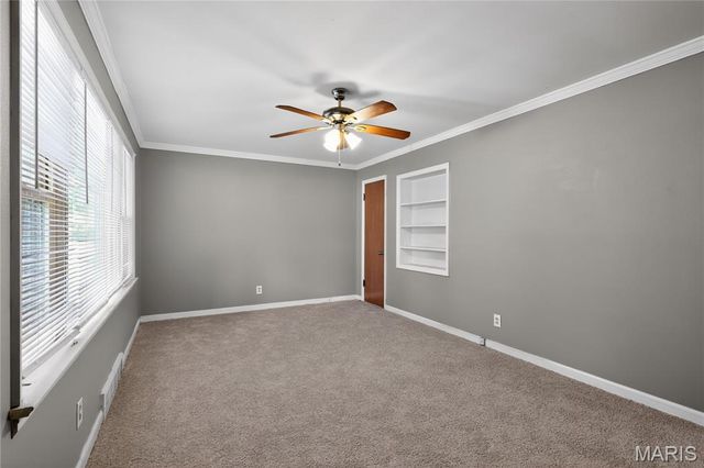 14 Forest Home Court, St Louis, MO 63137