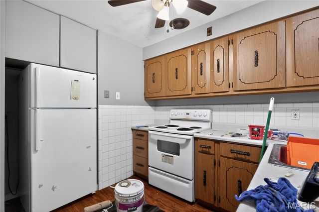 14 Forest Home Court, St Louis, MO 63137