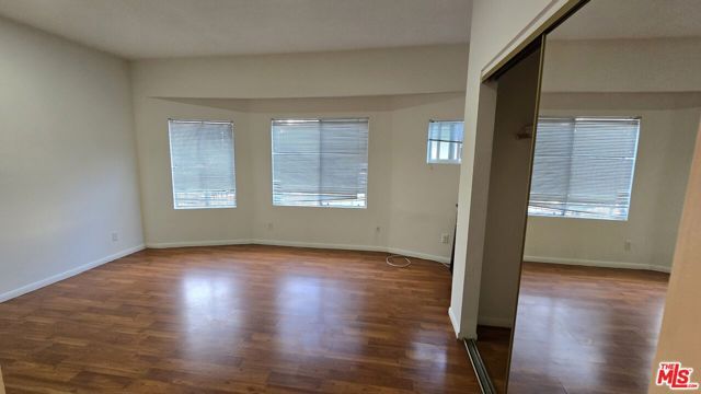 2773 W 8th Street, Los Angeles, CA 90005