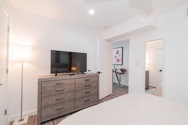 606 N Marsalis Avenue 112, Dallas, TX 75203